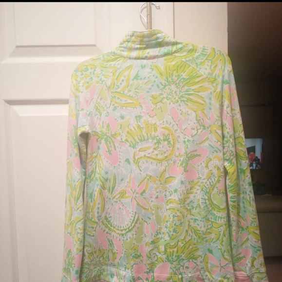 Top - Picture 6 of 6